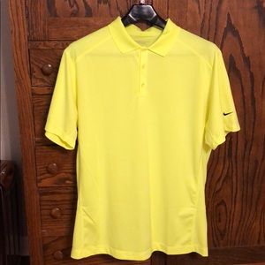 Men’s NikeGolf shirt